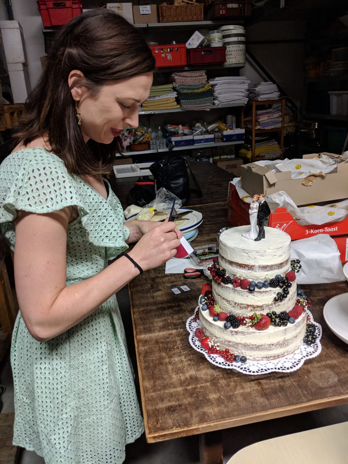 Naked Cake - Hochzeitstorte | kuchengeschichten