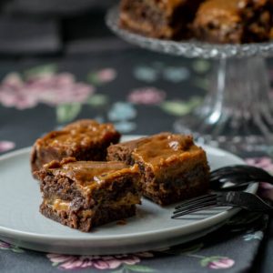 Dulce de Leche Brownies | kuchengeschichten